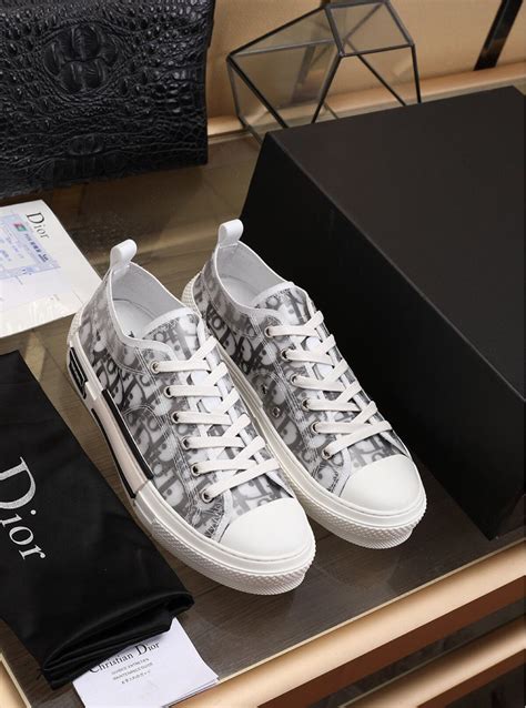 dior shoos